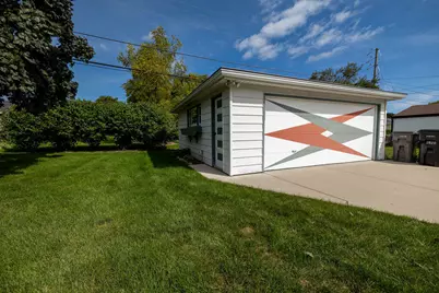 3828 E Van Eimeren Ave, Cudahy, WI 53110 - Photo 12