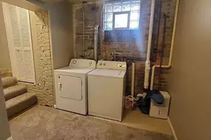 2032 W Michigan St, Milwaukee, WI 53233 - Photo 12