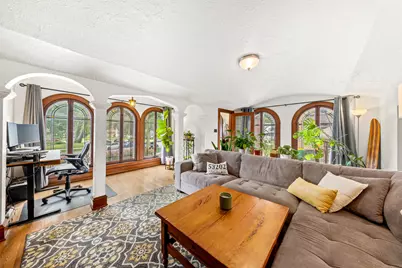 1606 E Newton Ave #1608, Shorewood, WI 53211 - Photo 8