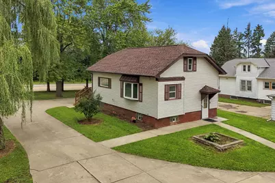 1407  Willow Rd, Racine, WI 53177 - Photo 48