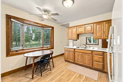 1407  Willow Rd, Racine, WI 53177 - Photo 14