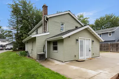 8413  Fox River Rd, Racine, WI 53185 - Photo 24