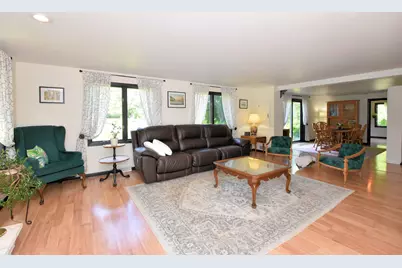 1919  Newman Rd, Racine, WI 53406 - Photo 10