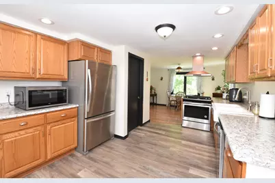 1919 N Newman Rd, Racine, WI 53406 - Photo 6