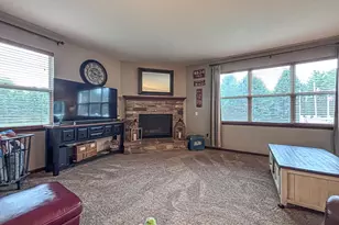 1631 Arthur's Pass, Oconomowoc, WI 53066 - Photo 12