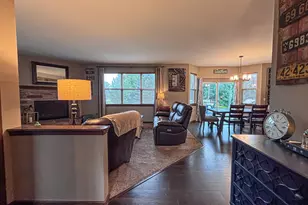 1631 Arthur's Pass, Oconomowoc, WI 53066 - Photo 10
