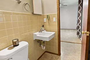 10931 W Kaul Ave, Milwaukee, WI 53225 - Photo 26