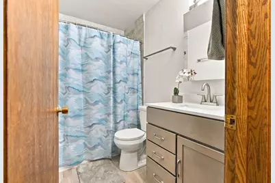 10931 W Kaul Ave, Milwaukee, WI 53225 - Photo 20