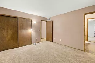 10931 W Kaul Ave, Milwaukee, WI 53225 - Photo 24
