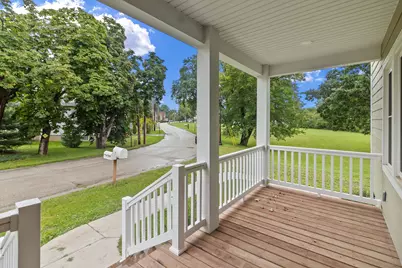 11507 W Church St, Franklin, WI 53132 - Photo 10