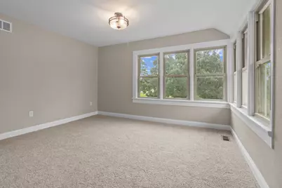 11507 W Church St, Franklin, WI 53132 - Photo 26
