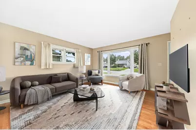 2526 S 83rd St, West Allis, WI 53219 - Photo 2