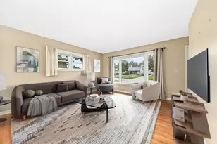 2526 S 83rd St, West Allis, WI 53219 - Photo 2