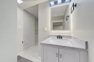 5538 Sandy Ln, Racine, WI 53406 - Photo 24