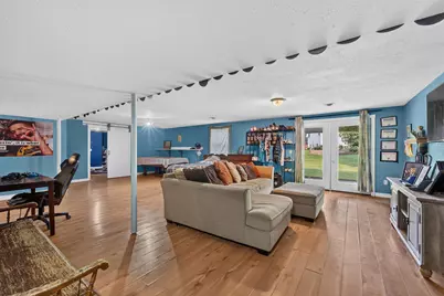 1296  Carla Ln, West Bend, WI 53095 - Photo 18