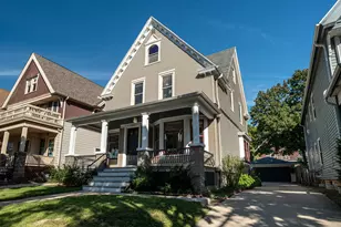 2854 N Murray Ave, Milwaukee, WI 53211 - Photo 1