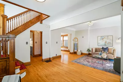 2854 N Murray Ave, Milwaukee, WI 53211 - Photo 6