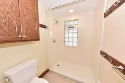 2625 N 69th St #2625A, Wauwatosa, WI 53213 - Photo 22
