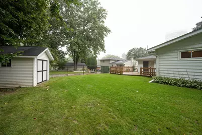 7218  Elberton Ave, Greendale, WI 53129 - Photo 26