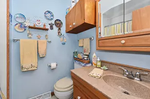 3700 Spruce St, Racine, WI 53403 - Photo 16