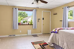 2624 Mitchell St, Racine, WI 53403 - Photo 16