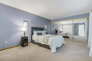 3942 N Oakland Ave, Shorewood, WI 53211 - Photo 2