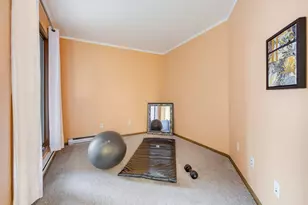 3942 N Oakland Ave, Shorewood, WI 53211 - Photo 8