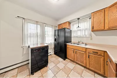 4169 N 14th St, Milwaukee, WI 53209 - Photo 12