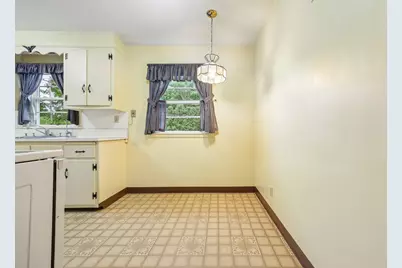 N68W29376  Hartling Rd, Merton, WI 53029 - Photo 6