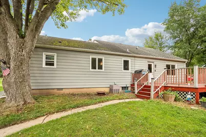 W279N1666  Prospect Ave, Pewaukee, WI 53072 - Photo 36