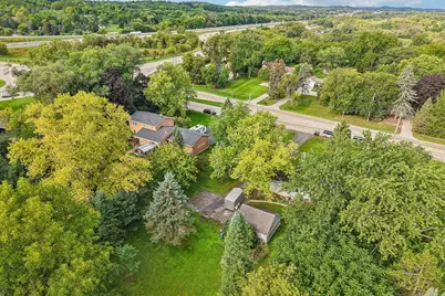 W279N1666  Prospect Ave, Pewaukee, WI 53072 - Photo 54