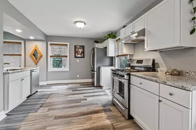 3412 E Allerton Ave, Cudahy, WI 53110 - Photo 6
