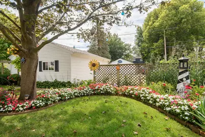 147 W Laflin Ave, Waukesha, WI 53186 - Photo 72