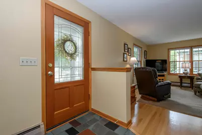 147 W Laflin Ave, Waukesha, WI 53186 - Photo 12