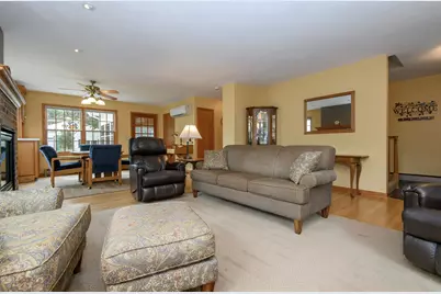 147 W Laflin Ave, Waukesha, WI 53186 - Photo 4
