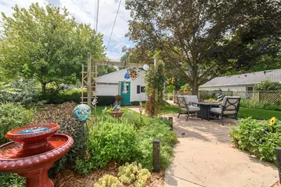 147 W Laflin Ave, Waukesha, WI 53186 - Photo 62