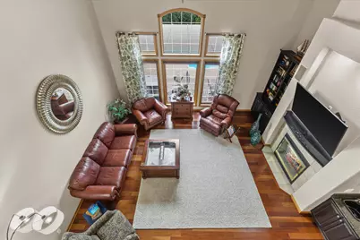 W287N921  Bedouin Ct, Delafield, WI 53188 - Photo 12