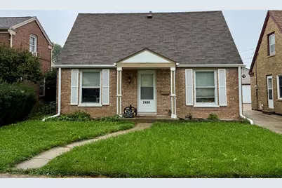 2400  Gillen St, Racine, WI 53403 - Photo 1