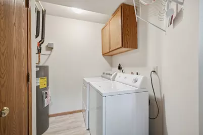 435 W Aspen Dr #15, Oak Creek, WI 53154 - Photo 14