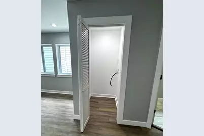 924  Wisconsin Ave, Racine, WI 53403 - Photo 14