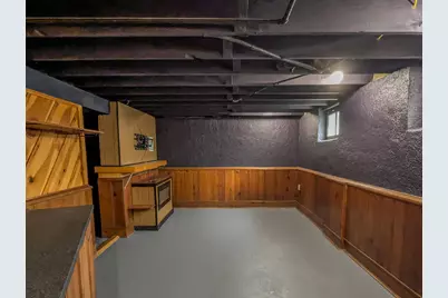 5925 W Lloyd St, Milwaukee, WI 53208 - Photo 20