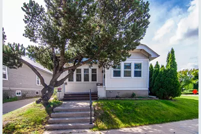 5925 W Lloyd St, Milwaukee, WI 53208 - Photo 1