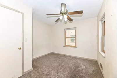4032 N 92nd St, Milwaukee, WI 53222 - Photo 16