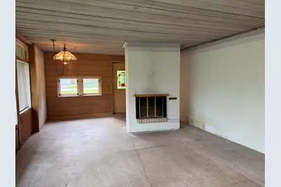 8334 N Poplar Dr, Fox Point, WI 53217 - Photo 2