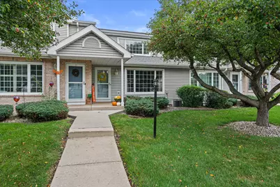 10210 W Whitnall Edge Cir #F, Franklin, WI 53132 - Photo 26