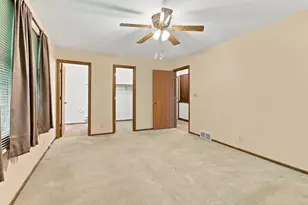 6207 68th St, Kenosha, WI 53142 - Photo 10