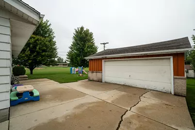 1614 N Lakeview Ave, Port Washington, WI 53074 - Photo 38