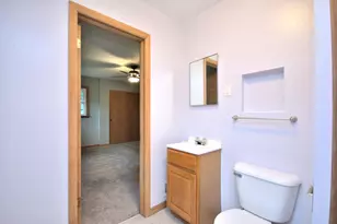 8945 W Herbert Ave, Milwaukee, WI 53225 - Photo 14