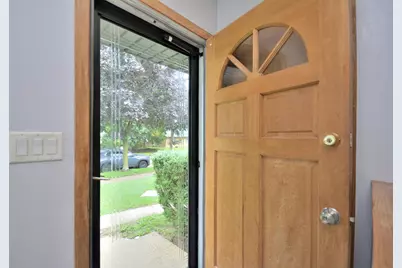 8945 W Herbert Ave, Milwaukee, WI 53225 - Photo 2