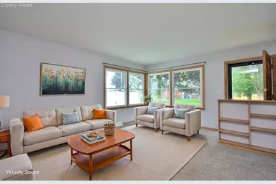 8945 W Herbert Ave, Milwaukee, WI 53225 - Photo 4